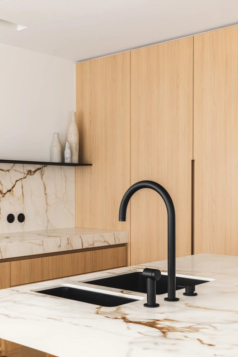 AQUALEX Mono Shower Realisatie Bert Demasure AQUALEX Mono Shower Realisatie Bert Demasure