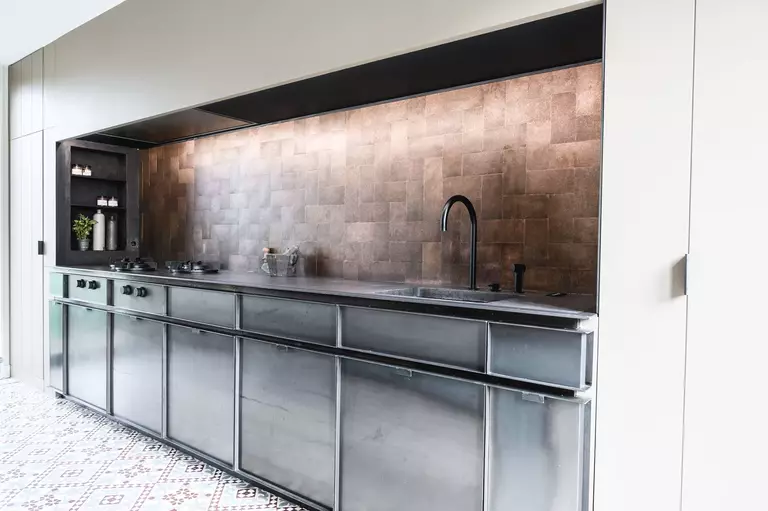 AQUALEX_realisatie_Maatkeuken - Dirk Cousaert